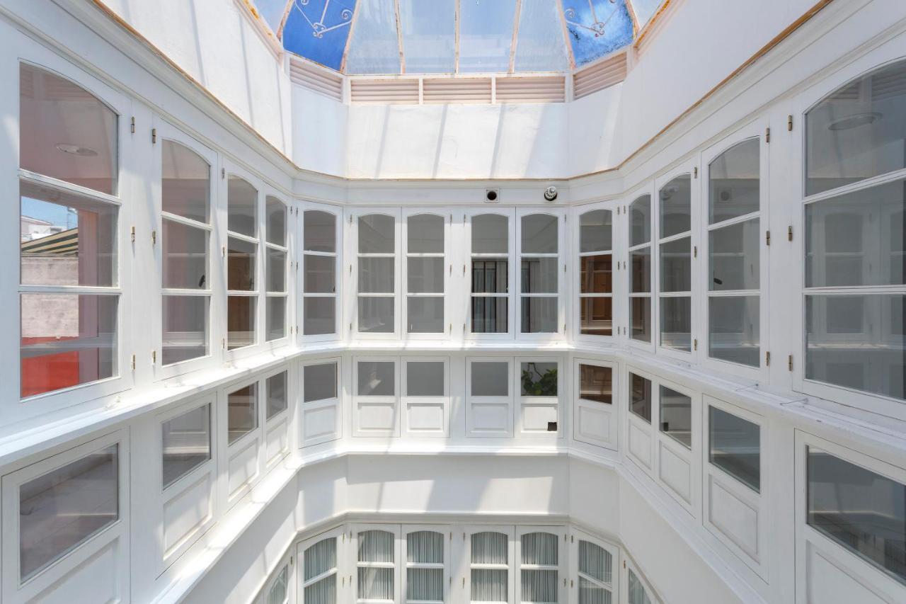 Atico De Los Franceses By Cadiz4Rentals Luaran gambar